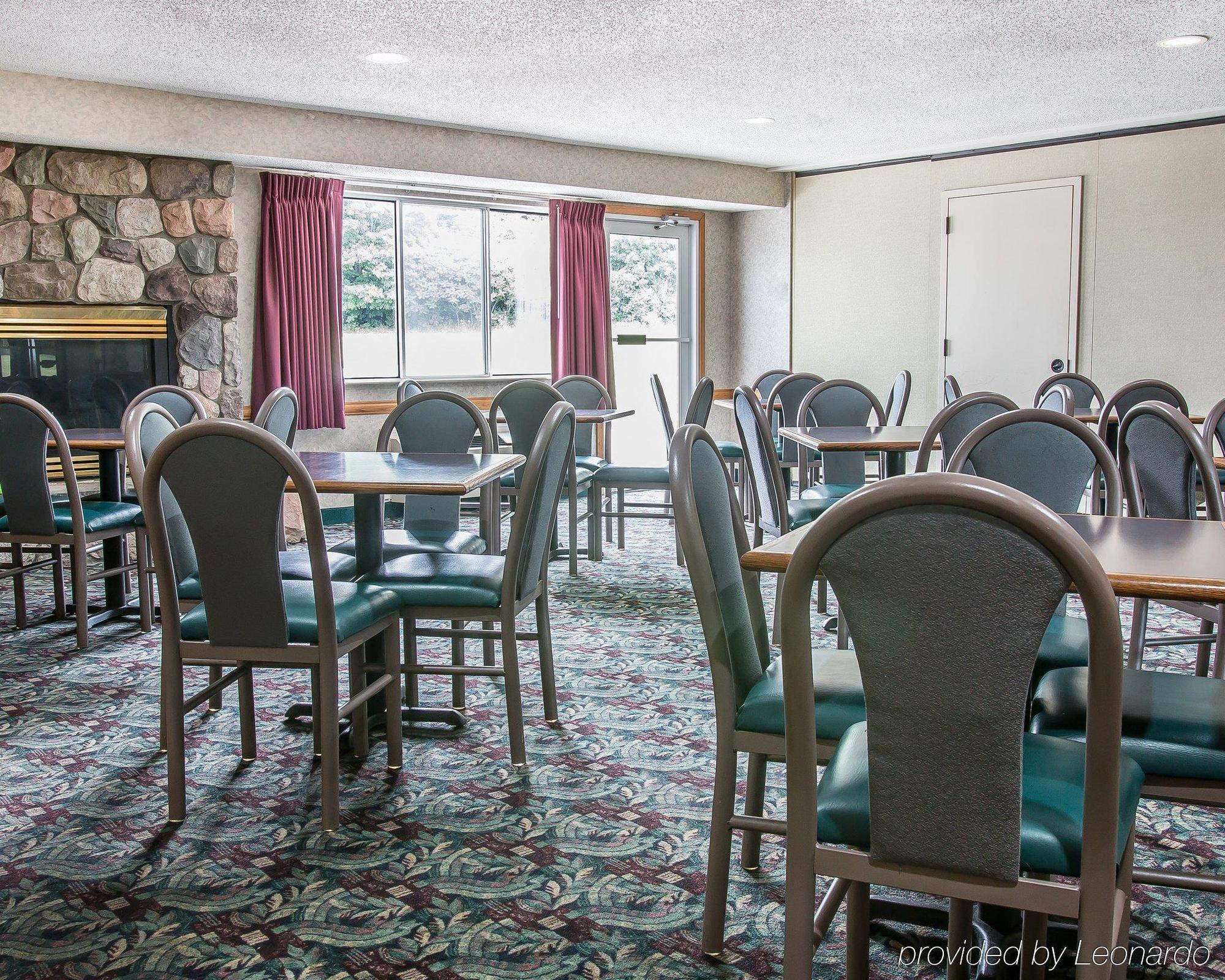 Dunes Express Inn And Suites Hart Екстер'єр фото