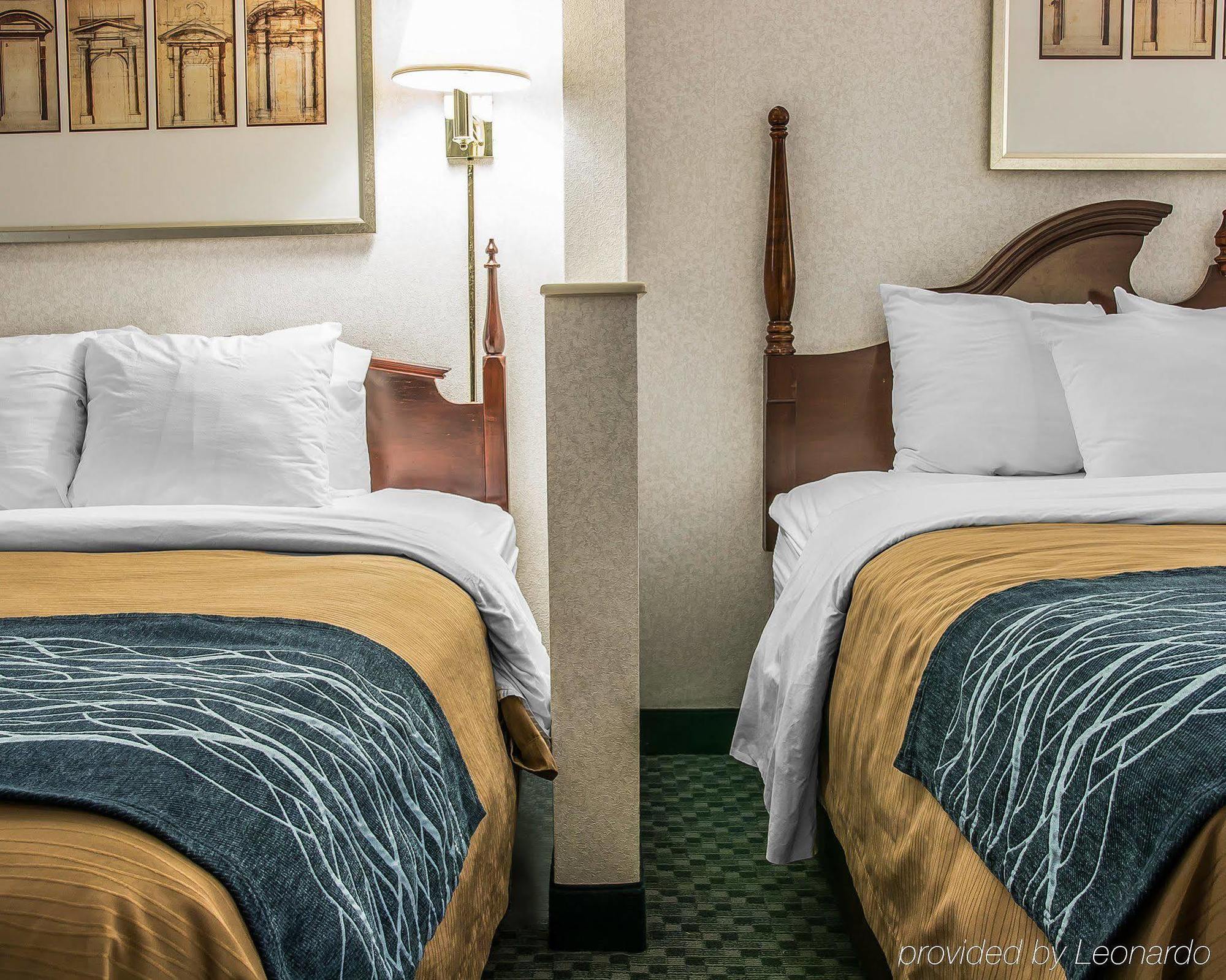 Dunes Express Inn And Suites Hart Екстер'єр фото
