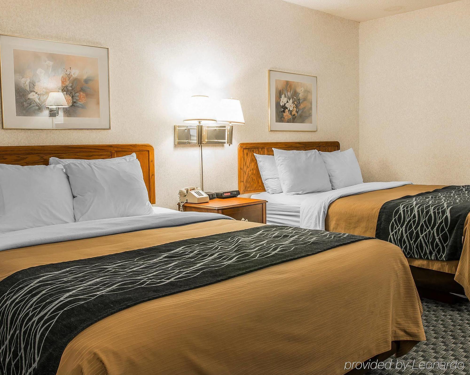 Dunes Express Inn And Suites Hart Екстер'єр фото